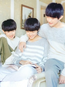 我竟然爱上了TFBOYS