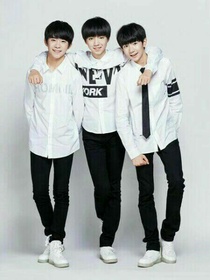 tfboys与她们十年之约