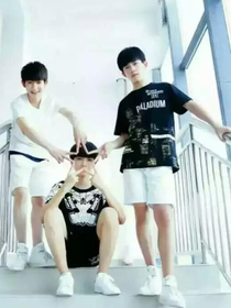 TFBOYS之我从未后悔遇见你
