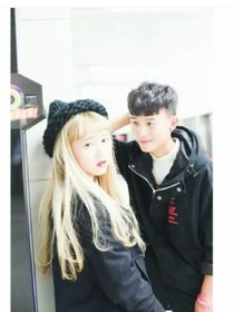 小新與曼筠