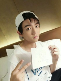 TFBOYS之我和他的曾经