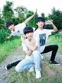 最美的時(shí)光相見(jiàn)tfboys