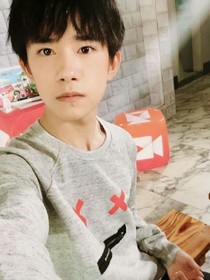TFBOYS的霸道范