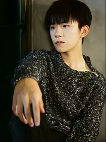 谁说易烊千玺不是我男神