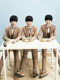 tfboys之繁星不及你的一個(gè)眼神