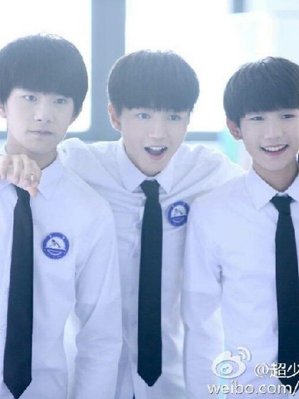 TFBOYS与三位冰雪公主的穿越之旅