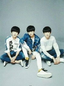 tfboys之十年一起走