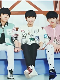 TFBOYS之他们的青春