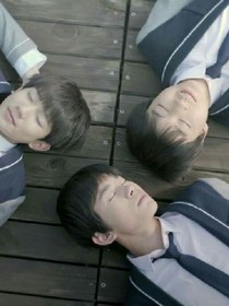 因为遇见你吖TFBOYS