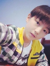 小璃封面铺