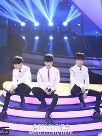 tfboys之梨窝浅笑