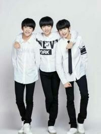 TFboys之皇室三公舉