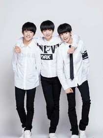 TFBOYS魔法學園