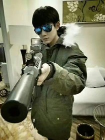 王源：最熟悉的陌生人