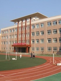 年少有你，我很幸福