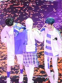 TFBOYS我們的少年時代呵呵