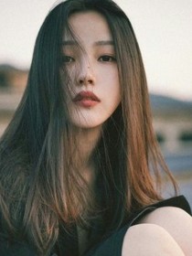 薄了清澈，懶了聲色。