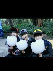 EXO，三小只