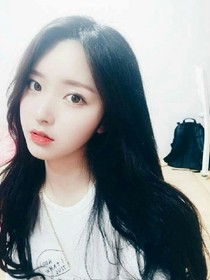 那个女孩，不要躲了……