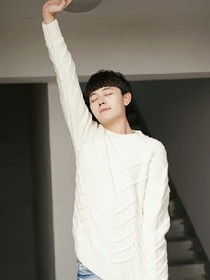 梨涡少女