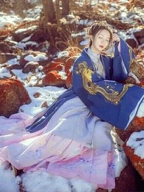 灯火笙箫:何处似长欢