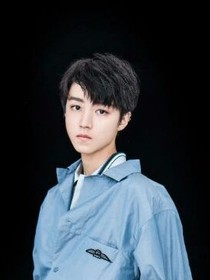王俊凯，凯轻点