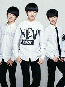 TFboys之穿越成神