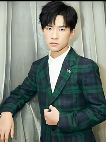 易烊千玺恋爱日记