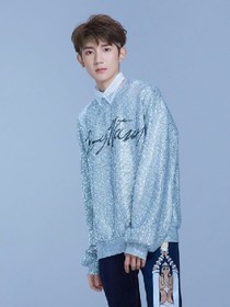 王源之呆萌老婆