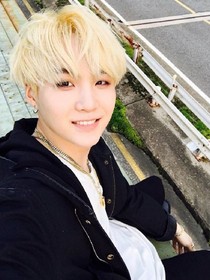 防弹少年团suga