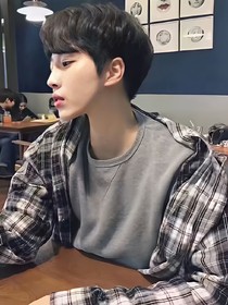 霸道校草：我爱你