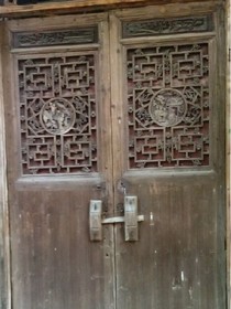如三月兮