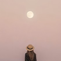 輪來輪去，從未改變。