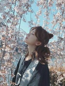 我依然在這，你呢？