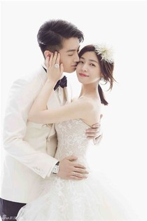 盛世宠婚：夜少，轻点爱