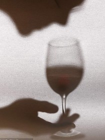 孤单的酒
