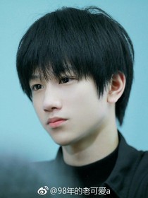 敖子逸和妹妹的學(xué)校生活