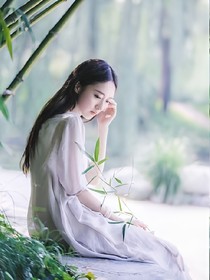 一座小城，一蓑煙雨