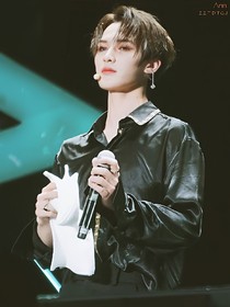 书名正在修改_1560409945428421472