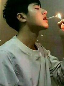 龙哥爱上了一个人