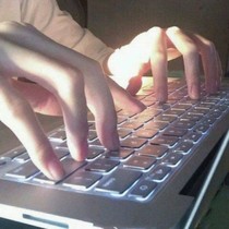 奉情给予他