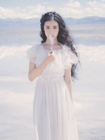 额，什么？你是我的未婚夫！