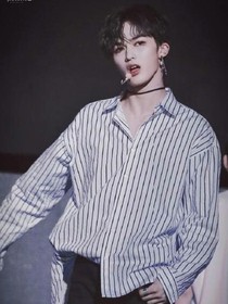 我愿守在你身后