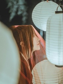 叶落初见，却不见你