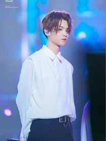 黄明昊：吸血鬼很可怕吗？