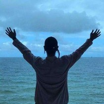敬我們的逝去的青春