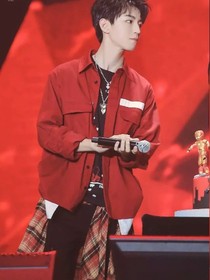 腹黑老公太霸道:丫头,休想逃