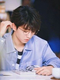 国民男神爱上我.