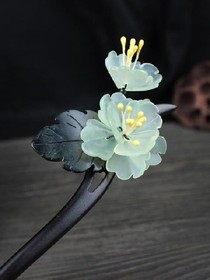 那年花落淚沾襟