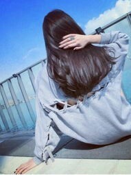 流年的岁月，被搁浅的你